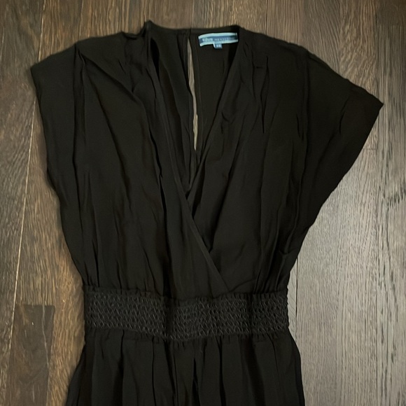 Black jumper with cinched waist - Picture 2 of 4